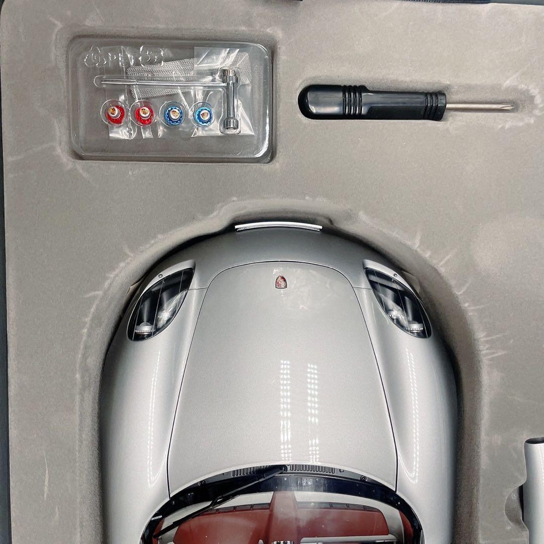 タミヤ 1/12 ポルシェ カレラGT セミアッセンブル 23206