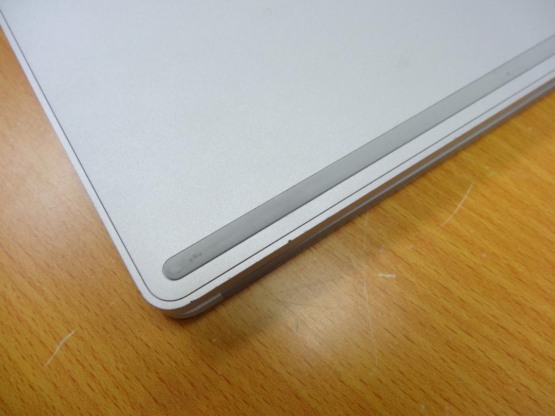 Microsoft Surface Book （初代）