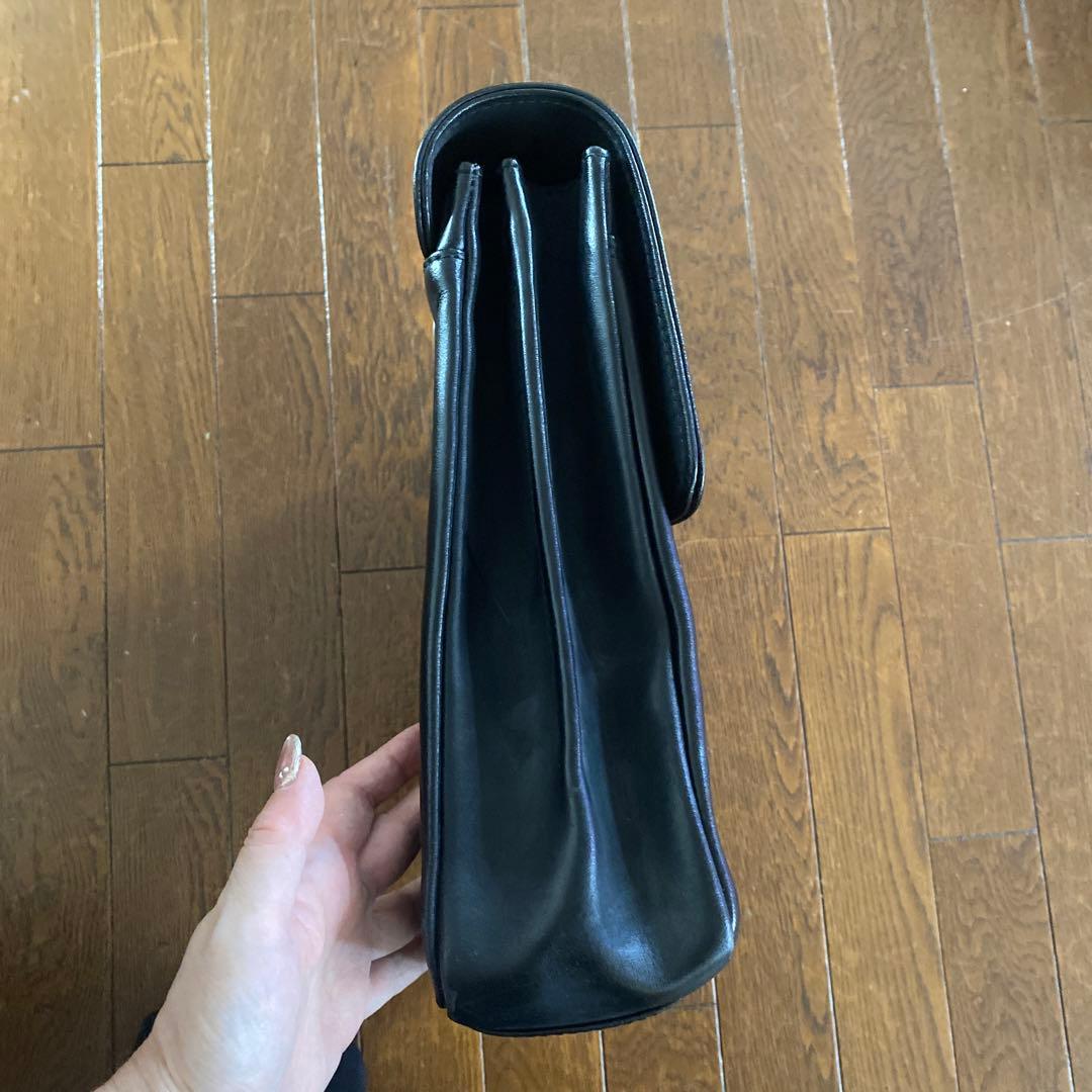 フェラガモ　黒 レザー ビジネスバッグ