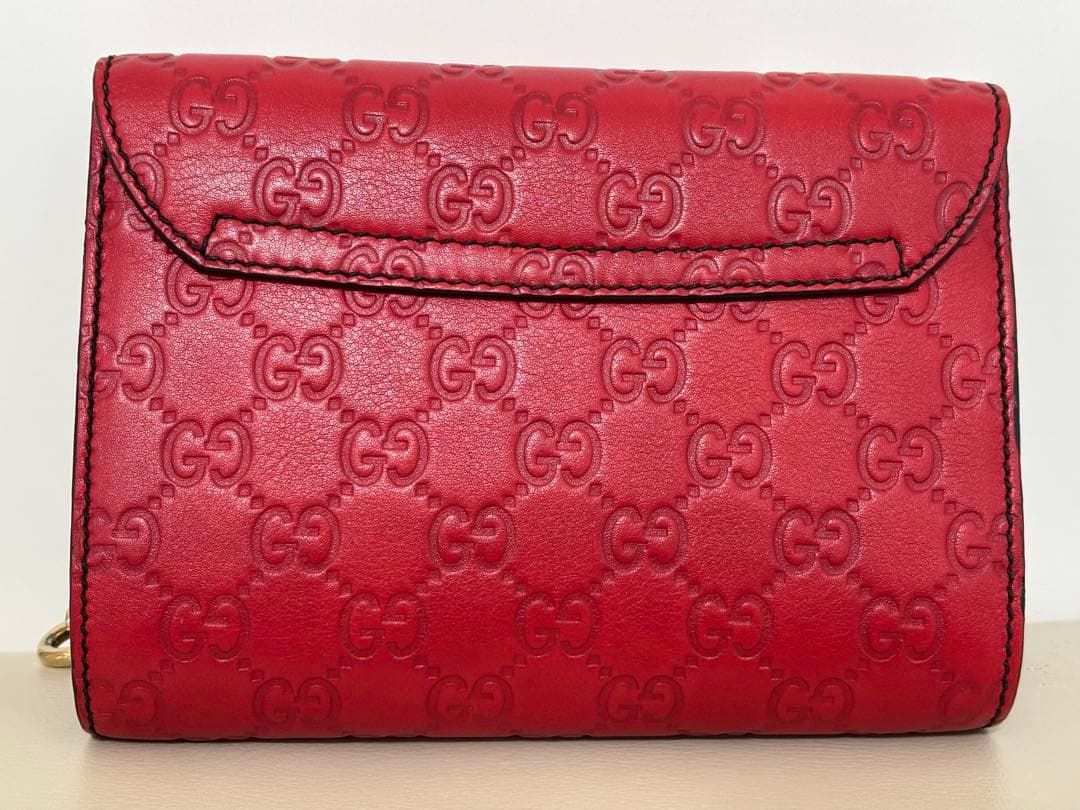 GUCCIグッチエミリー マイクロシマ GGシマ チェーンショルダーバッグレッド