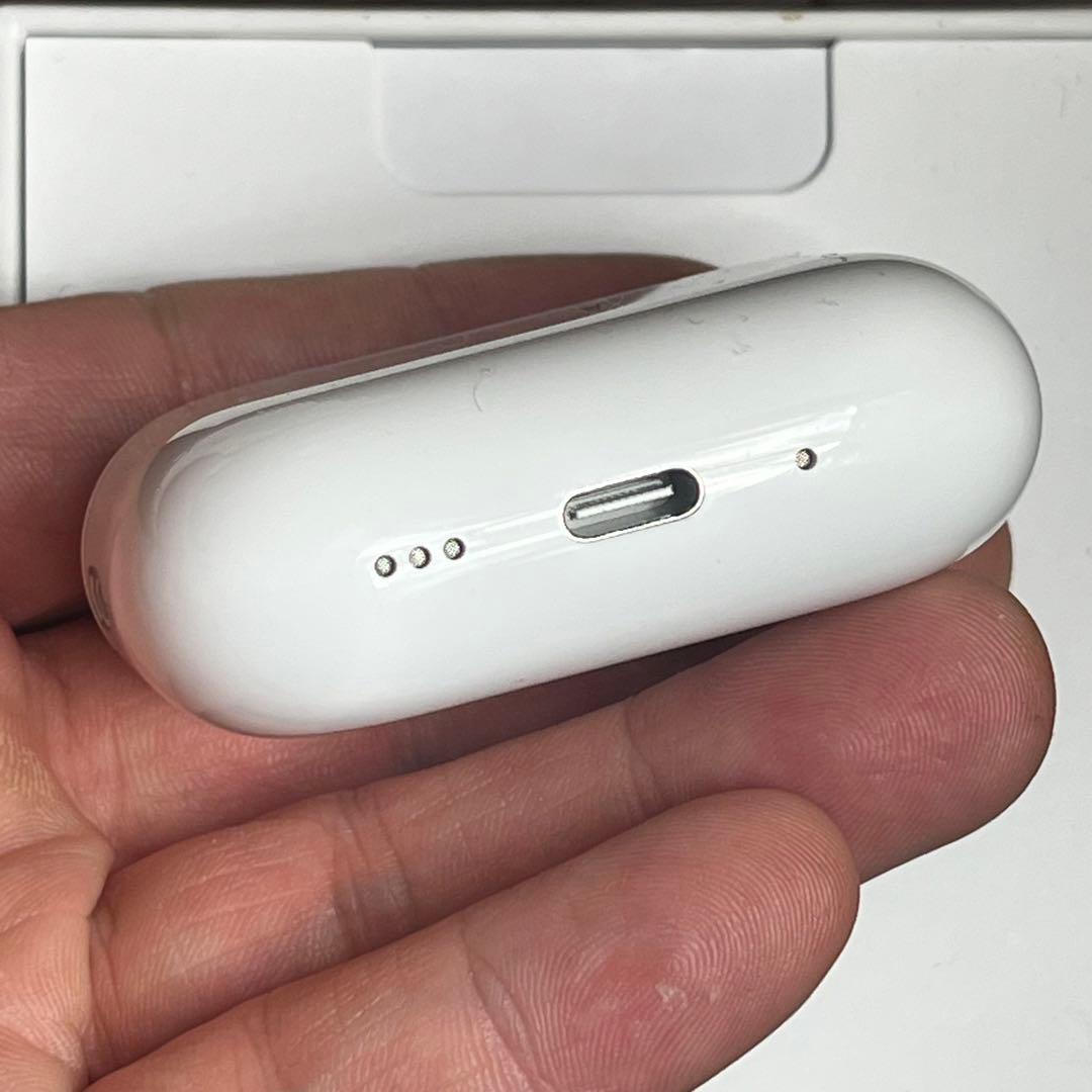 美品 AirPods Pro 第3世代 エアーポッズ プロ ケース A3122