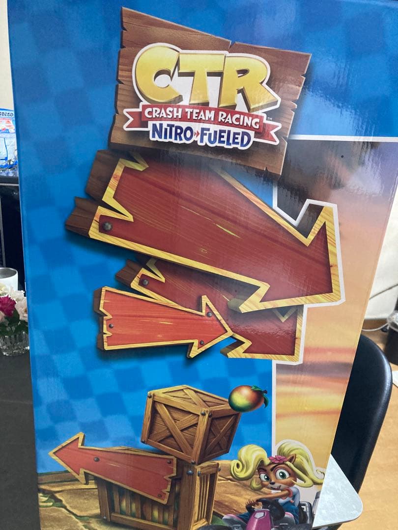 First4Figures クラッシュ　チームレーシング ニトロ　フィギュア