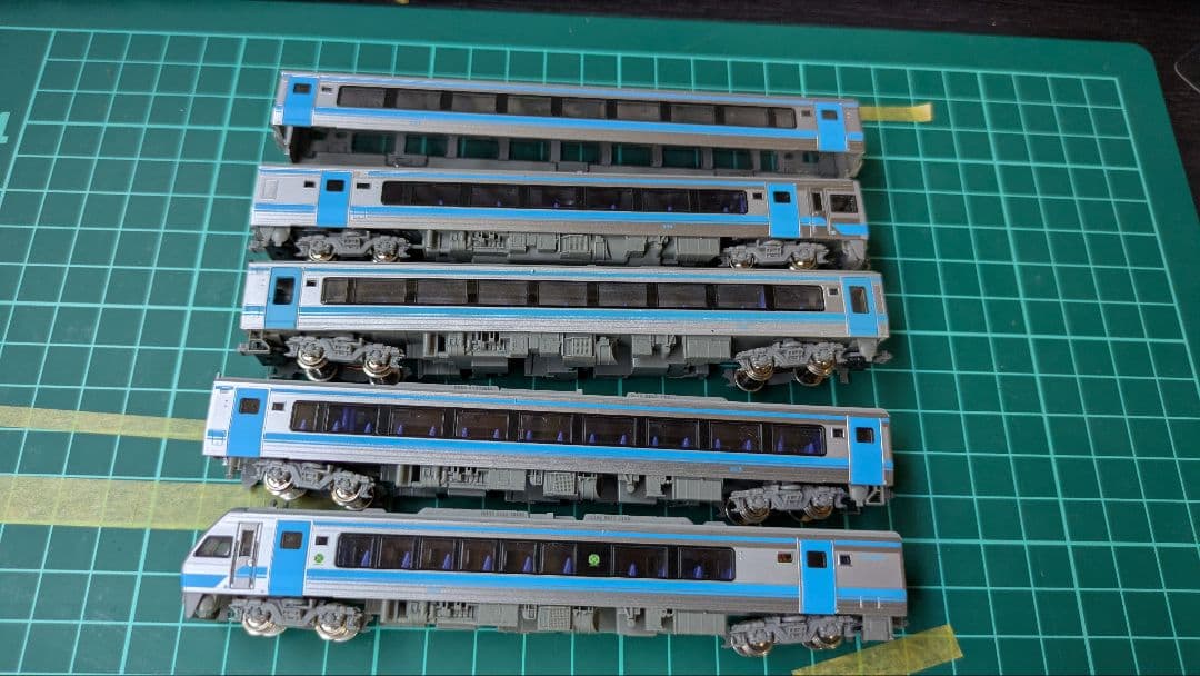 KATO 四国2000系 4両セット+ボディ3