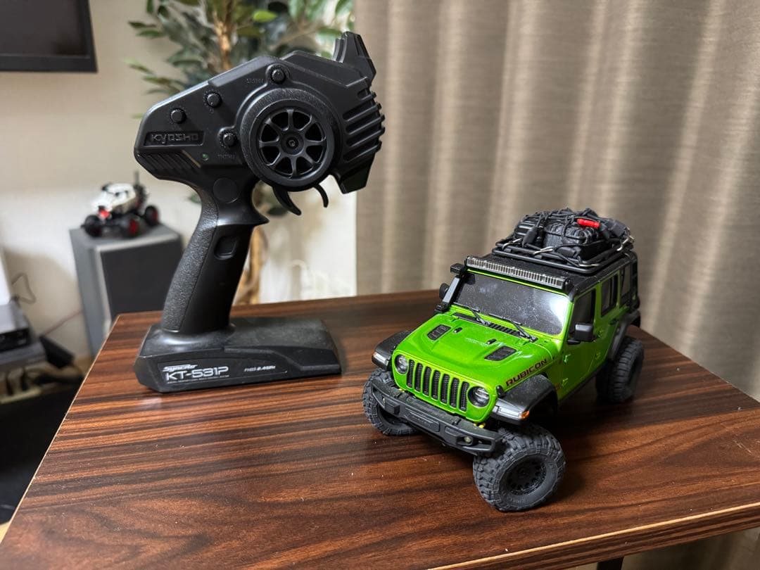 京商　ミニッツ4×4 ラングラー