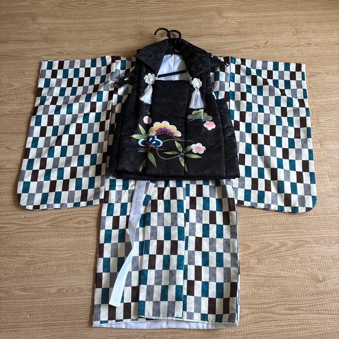 まつ　　　七五三用衣装 黒と青のチェック柄　被布