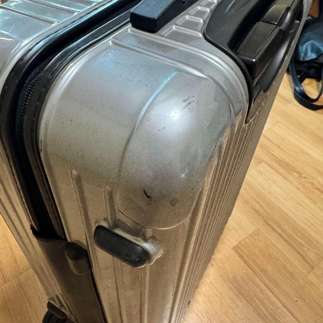 RIMOWA リモワ SALSA　63L 4輪　シルバー　キャリーケース　TSA