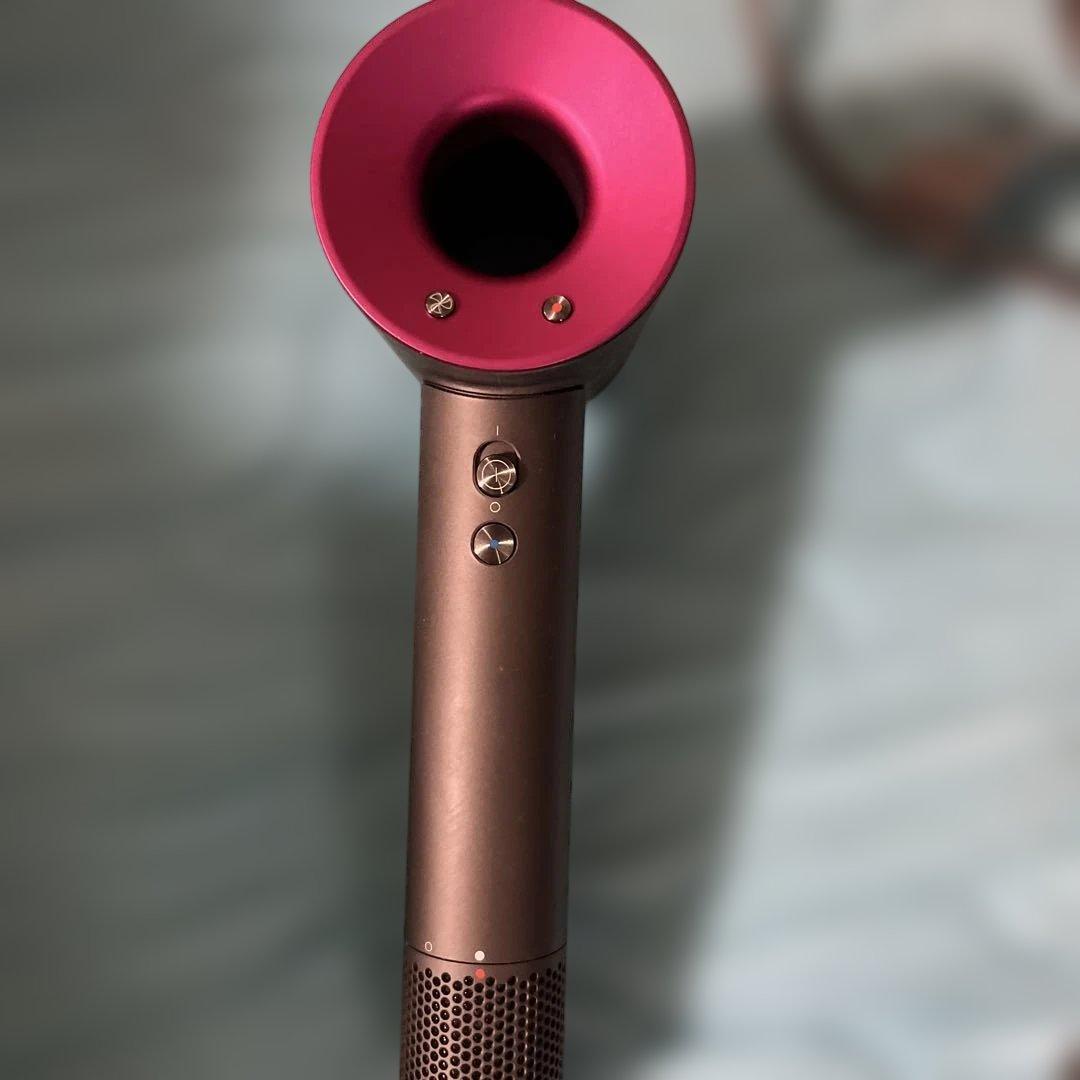 ダイソンドライヤー HD01 　アイアン／ピンク(P48) 動作品