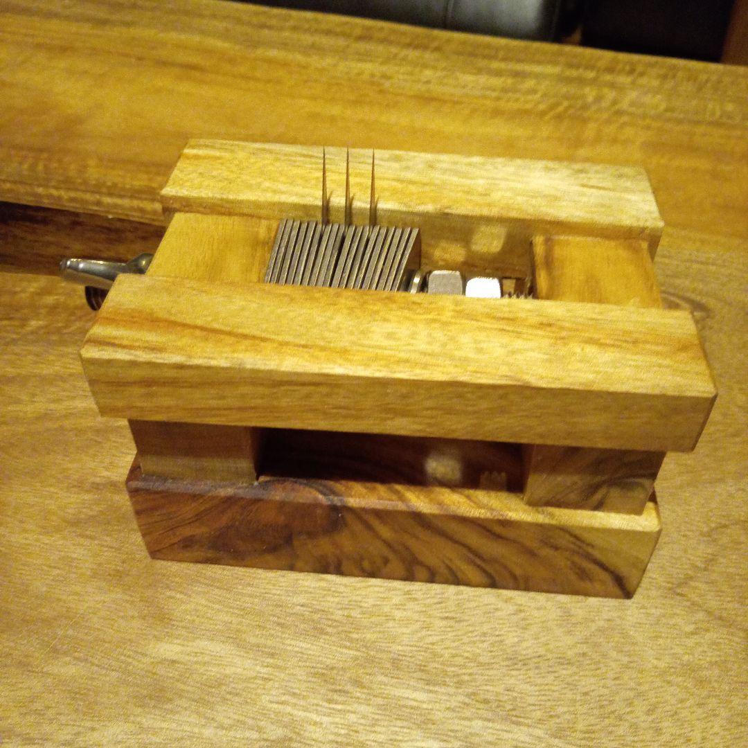 ラウハラ専用アイテムキュ―ブくんミニカッター＆鞣し棒セット