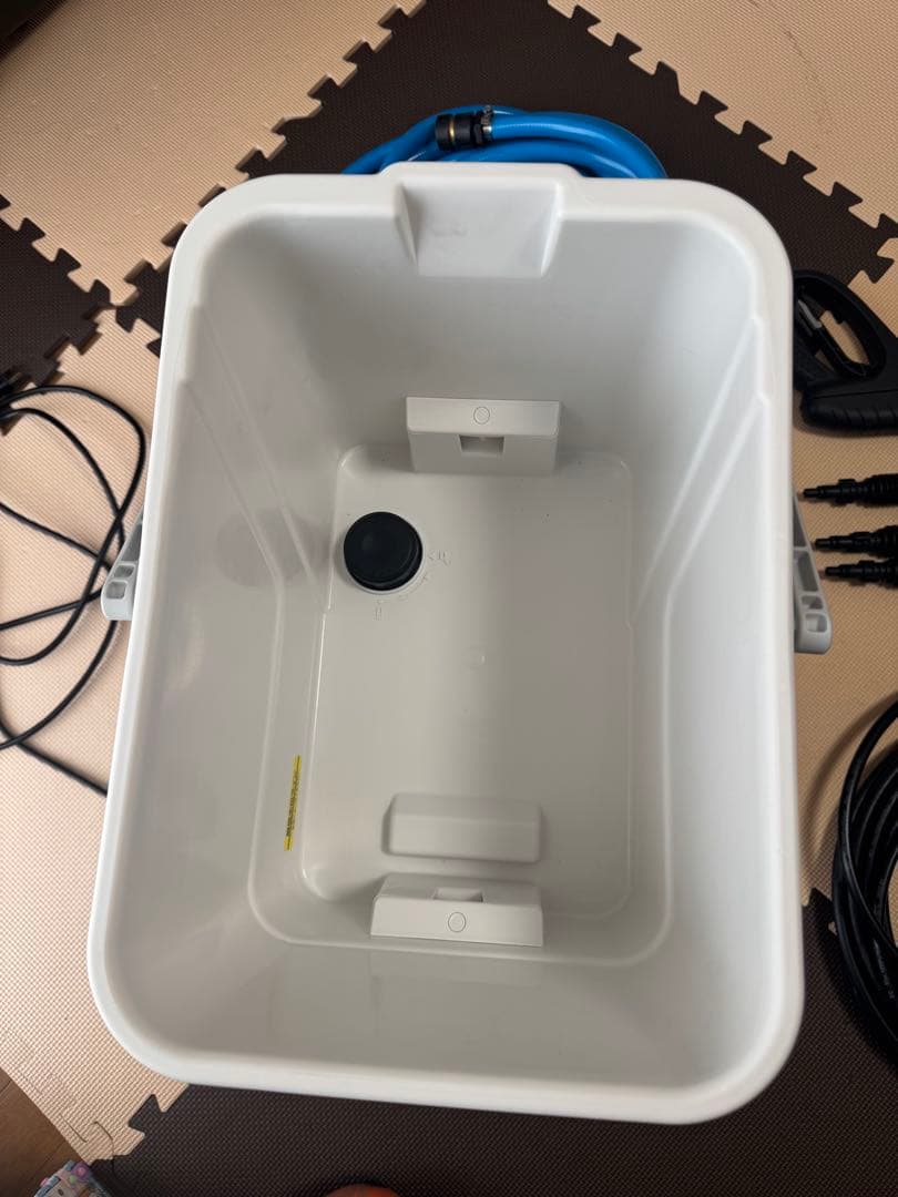 高圧洗浄機 タンク式 アイリスオーヤマ