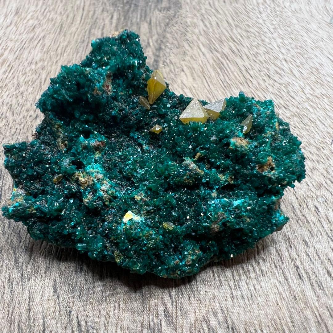 ダイオプテーズ ウルフェナイト 共生 鉱物 標本 原石