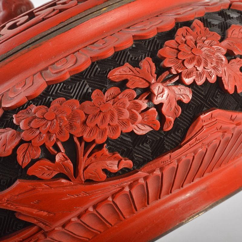 中国　剔紅　堆朱　堆黒　内七宝　花文　蓋物　M　R6751