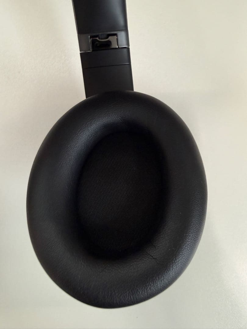 Beats Studio Pro ブラック