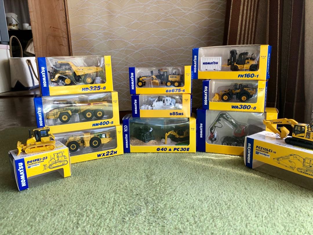【人119様】コマツ ミニカーセット HD325-8 他　11点セット