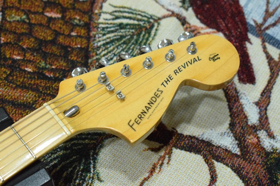 ギター Fernandes THE REVIVAL RST-50-B '76 Model