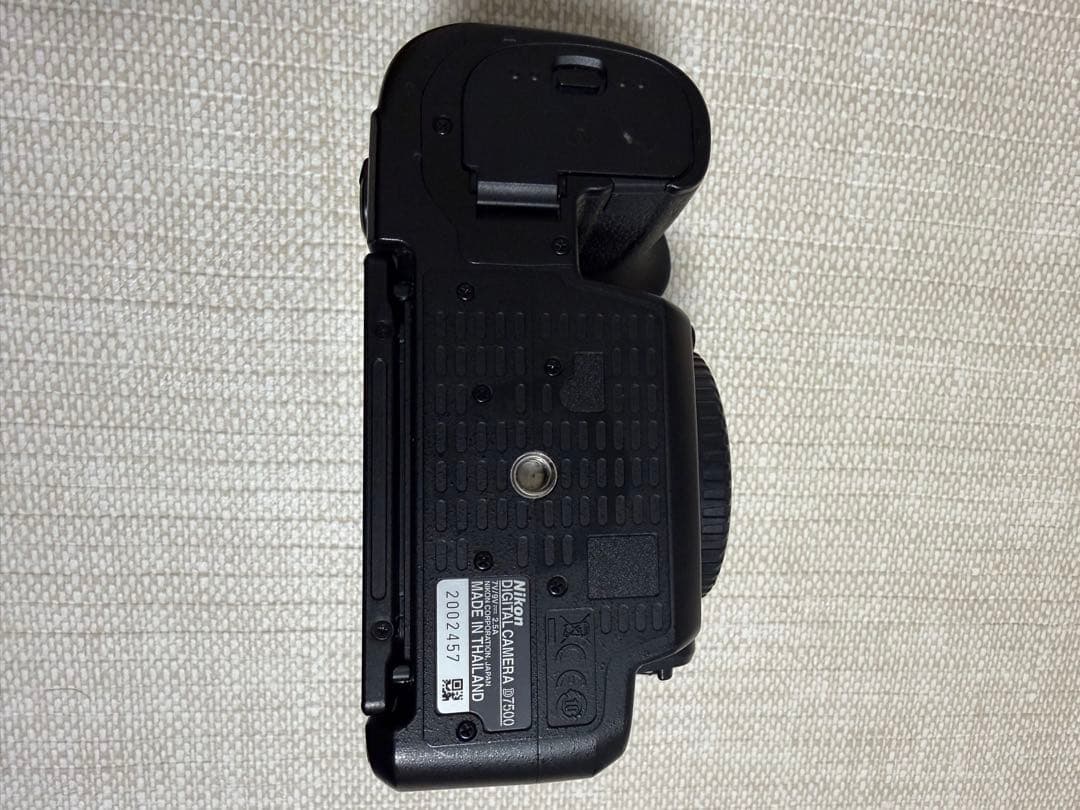 Nikon D7500 デジタル一眼レフカメラ