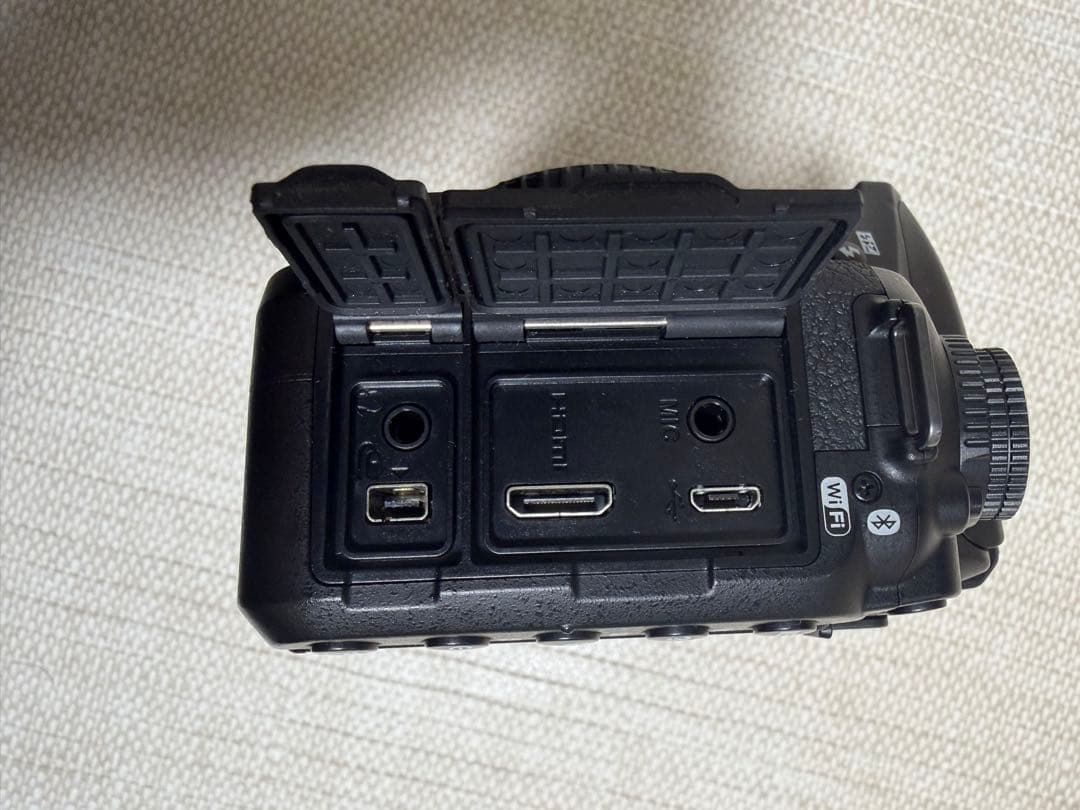 Nikon D7500 デジタル一眼レフカメラ