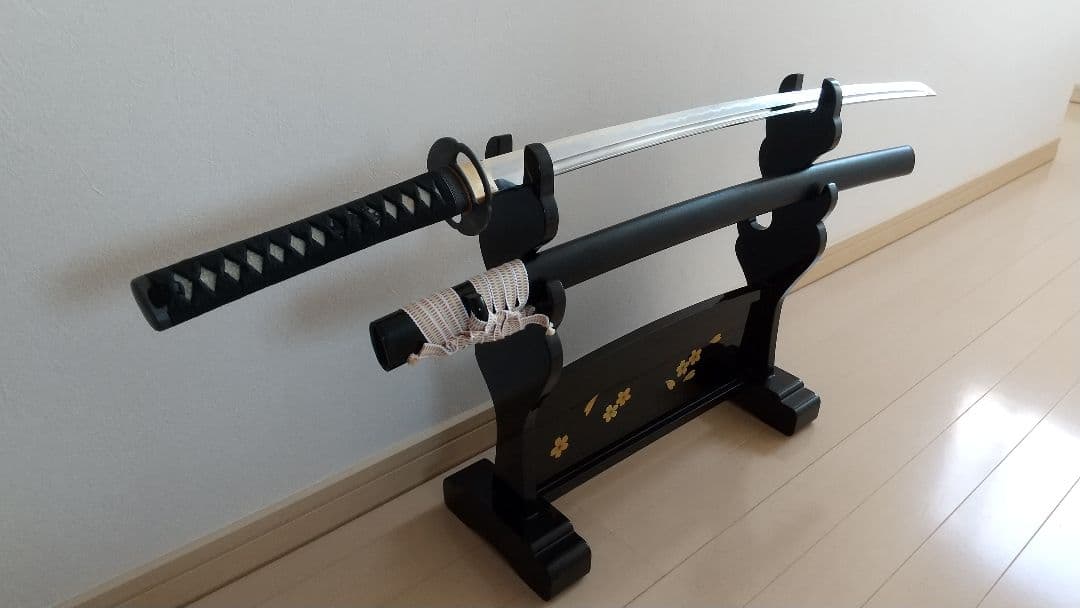 居合練習刀 (樋入り刀身) 居合刀 ・ 模造刀 ・ 模擬刀