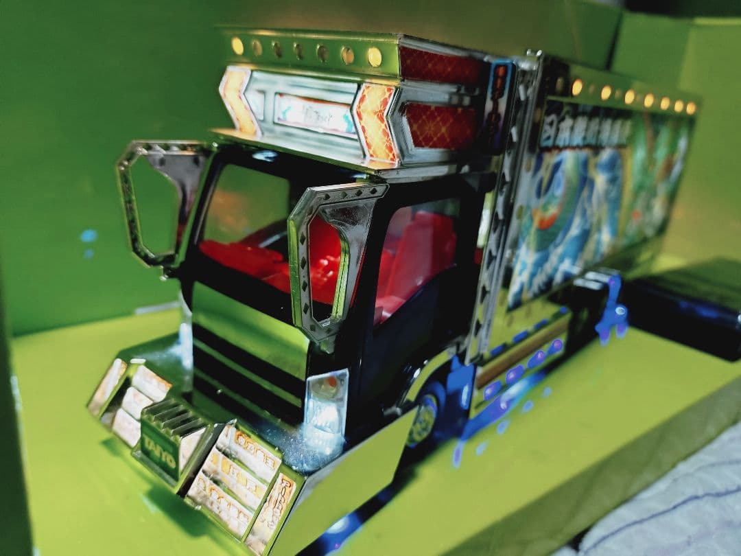 TAIYOアートトラックデコトララジコン雲龍