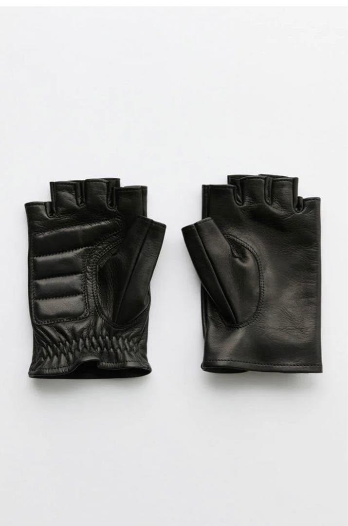 小物 OUR LEGACY MIS MATCH GLOVE BLACK LEATHER
