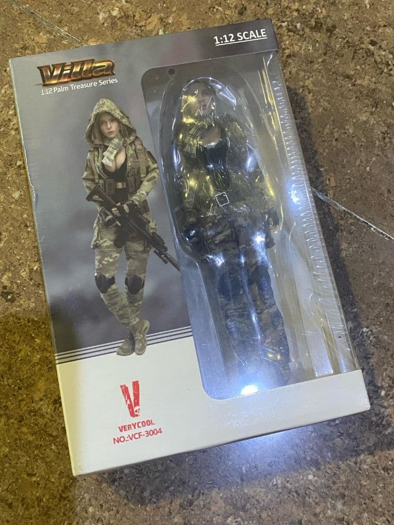 1/12 Villa 迷彩女性兵士 ヴィッラ 1/12スケール 植毛ヘッド