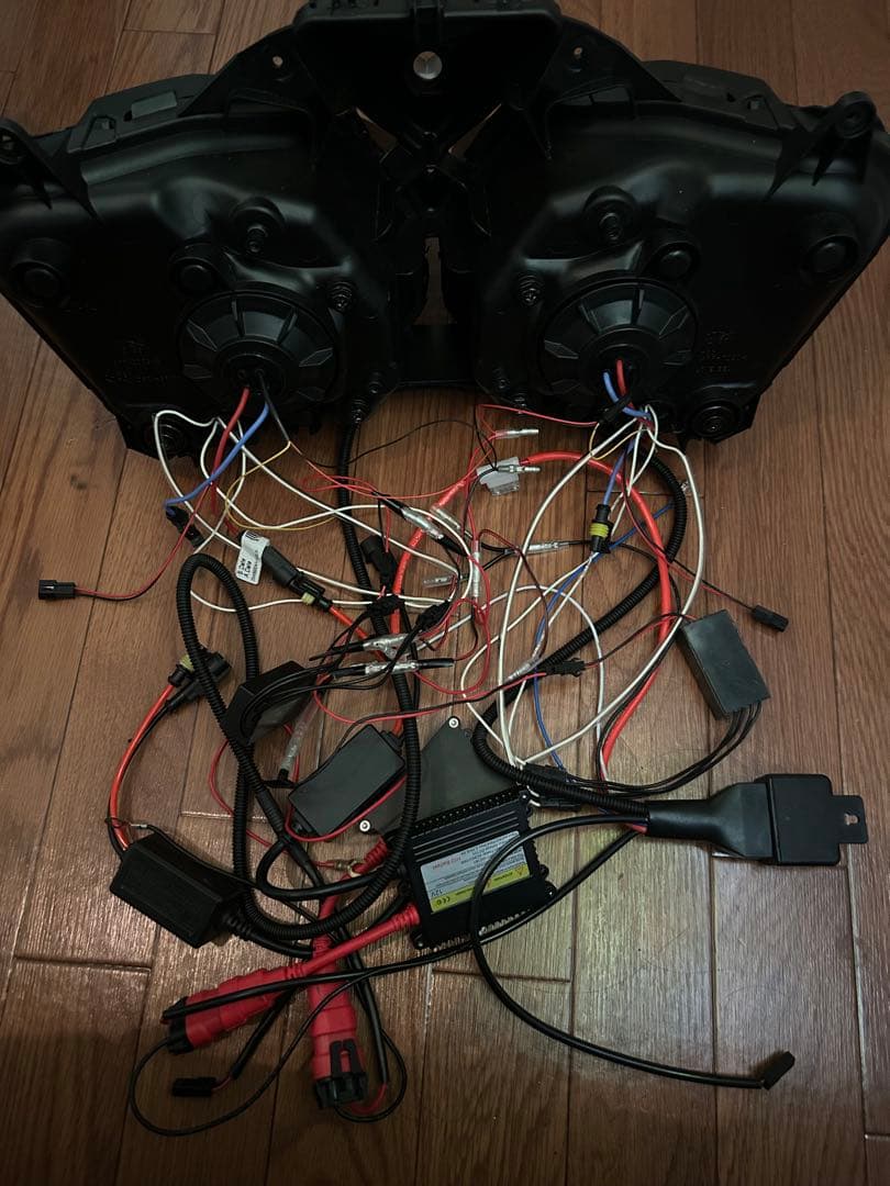 破格です！YZF-R25 HID ヘッドライト RG10J イカリング