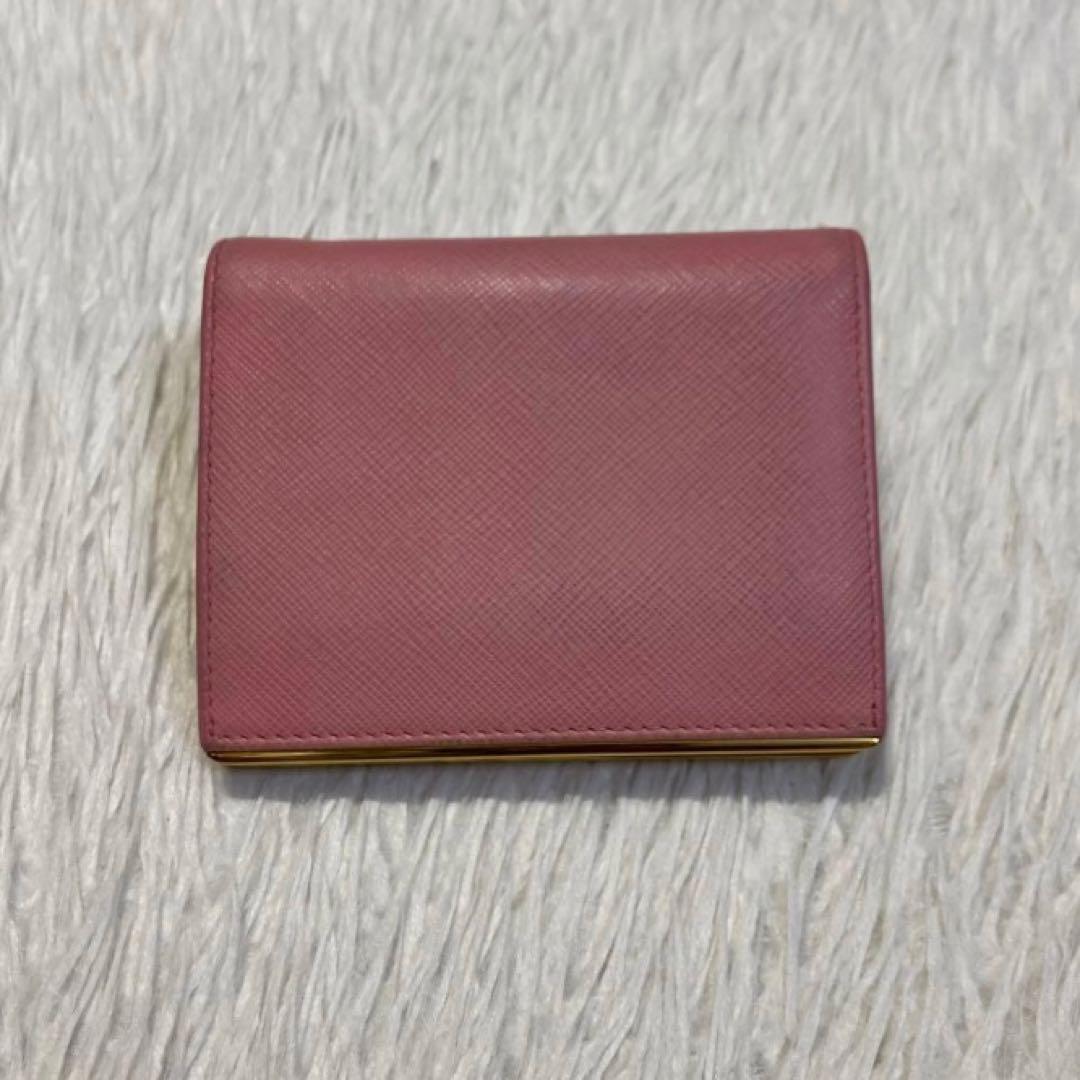 最終価格　美品　PRADA プラダ　二つ折り　財布　ピンク　フレーム