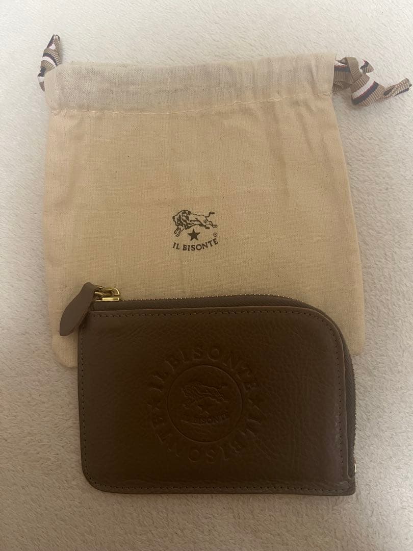 【IL BISONTE】 ケース【グレー】