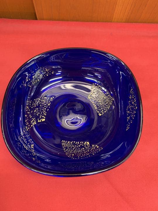 藍地硝子四方菓子鉢 良樹作