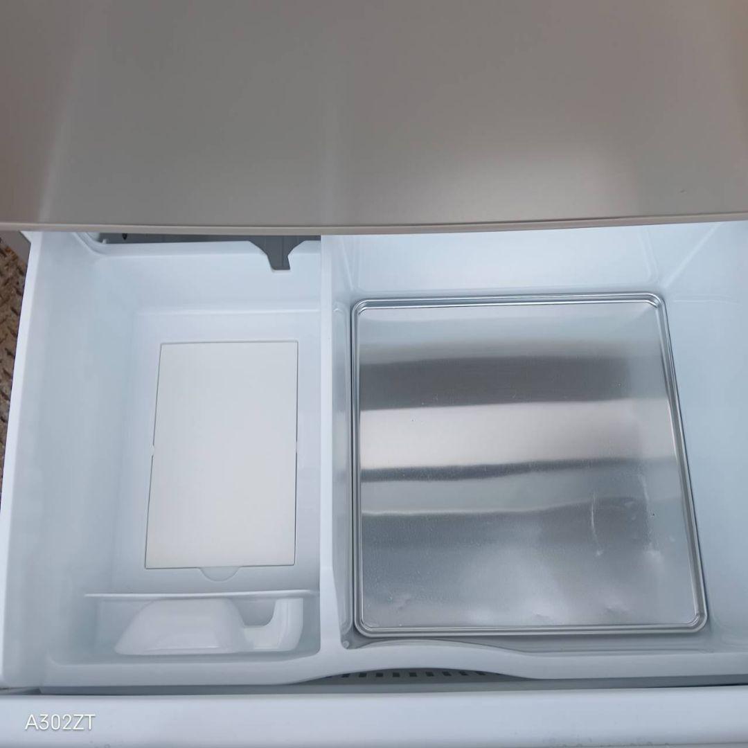 【658】　Panasonic　最新モデル冷蔵庫　335L