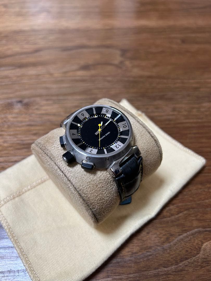 LOUIS VUITTON（ルイ・ヴィトン） ■商品名：タンブール インブラック