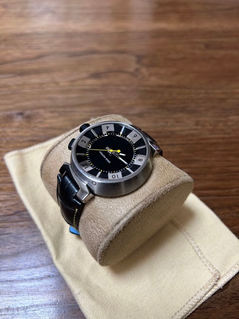 LOUIS VUITTON（ルイ・ヴィトン） ■商品名：タンブール インブラック