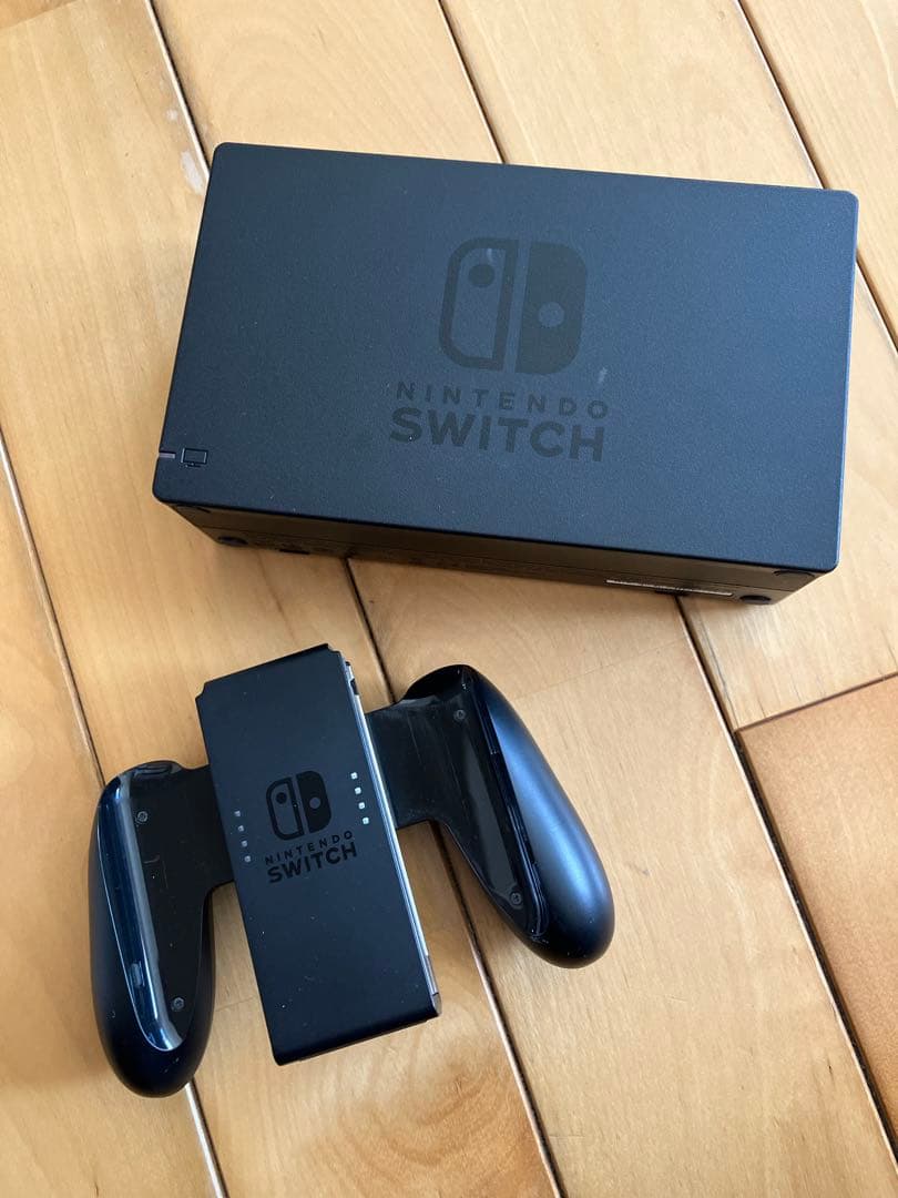 Nintendo Switch 本体 付属品 ジョイコンハンドル