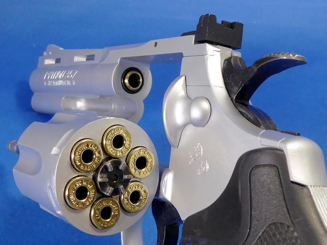 東京マルイ/ガスリボルバー/コルトパイソン.357マグナム 4インチ/18才用