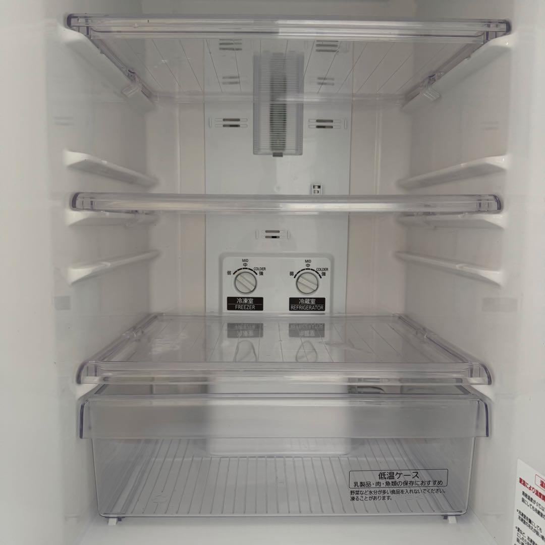 【てるてる坊主】三菱ノンフロン冷凍冷蔵庫　MR-P15EX-KB 146L