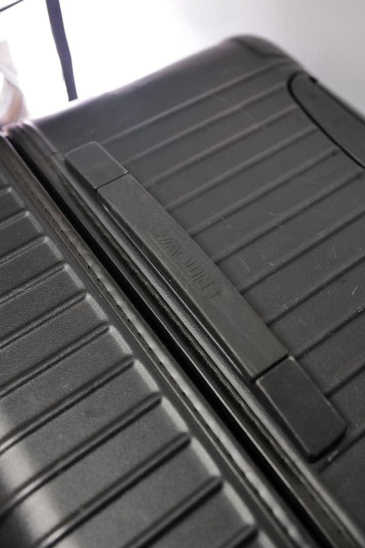 リモワ サルサスポーツ