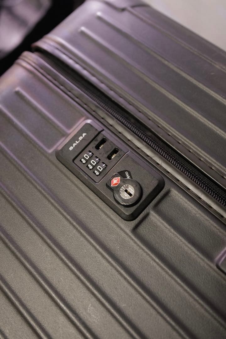 リモワ サルサスポーツ