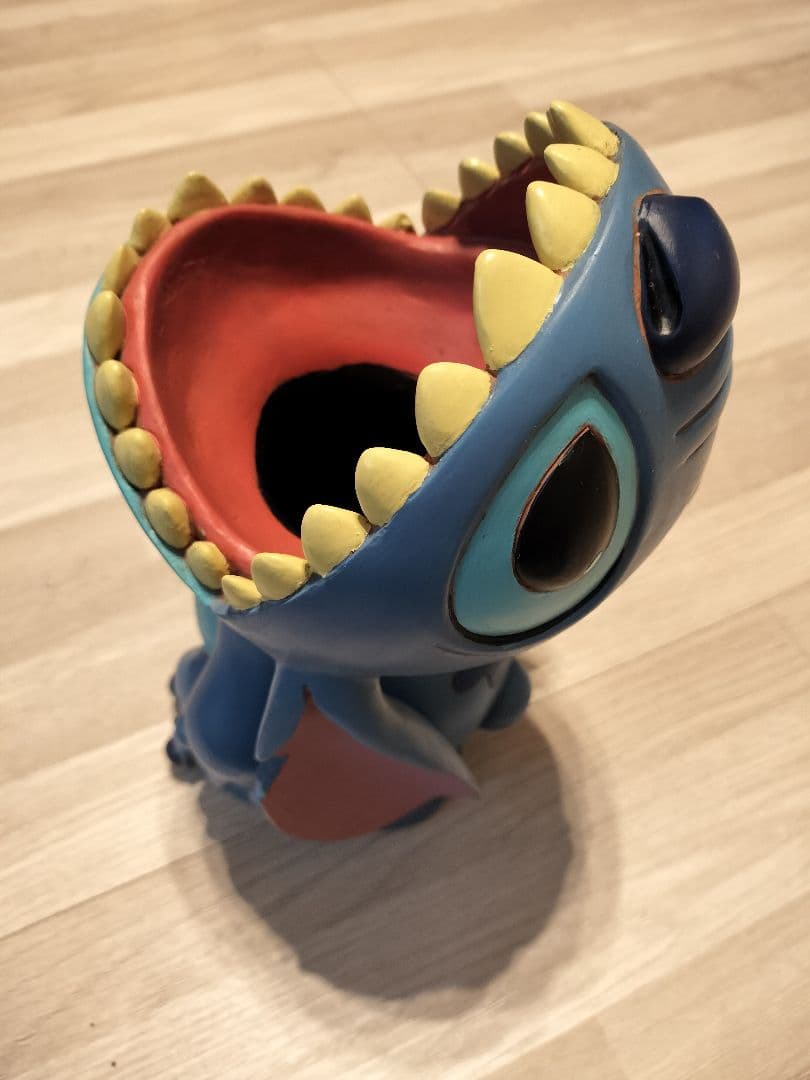 スティッチ 傘立て　置物　フィギュア 陶器　　Stitch