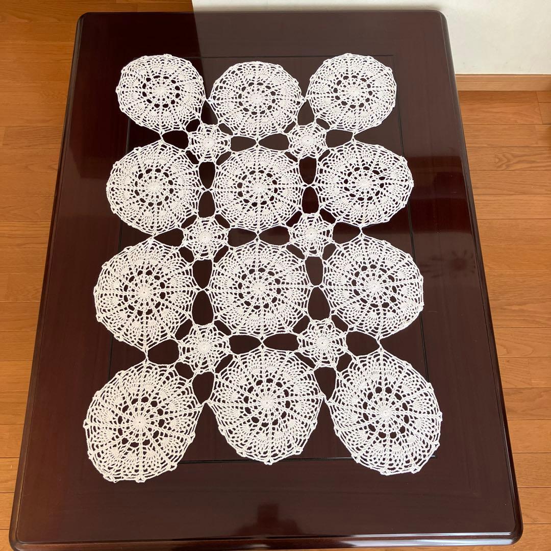 座卓　彫刻装飾付　ローテーブル　昭和レトロ　★レース編みテーブルクロス付き★