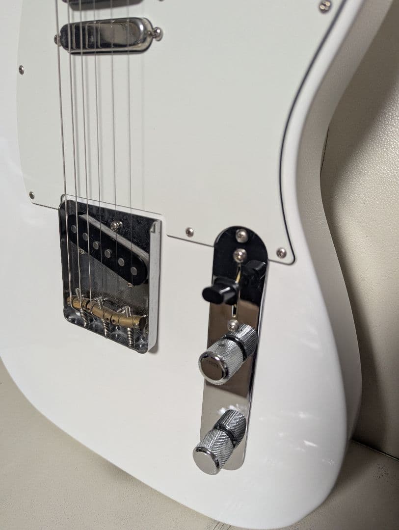Fender MIJ Hybrid Ⅱ Telecaster white