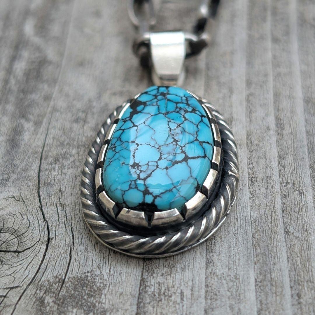 ハンドメイドのターコイズトップ　インディアンジュエリー風　オールハンドメイド！