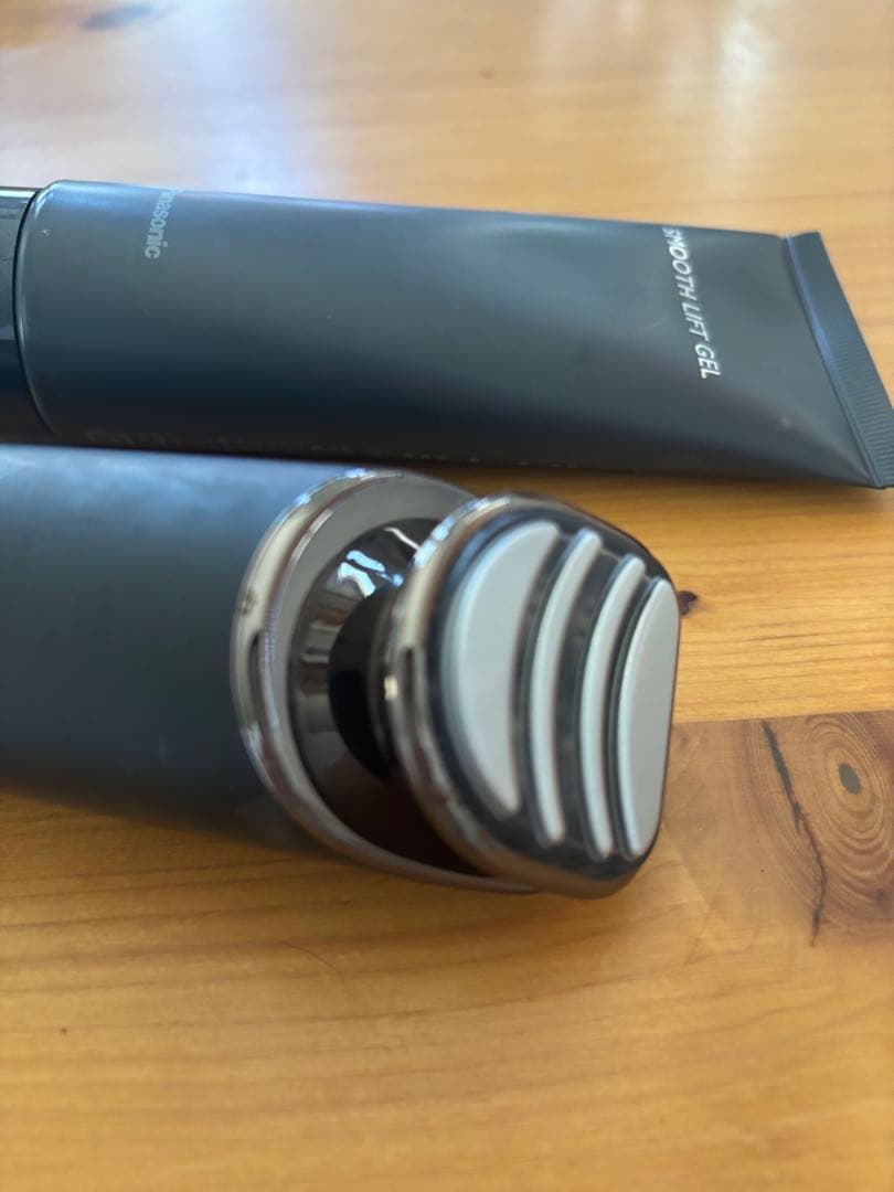 Panasonic VITALIFT 美顔器 EH-SR86-T