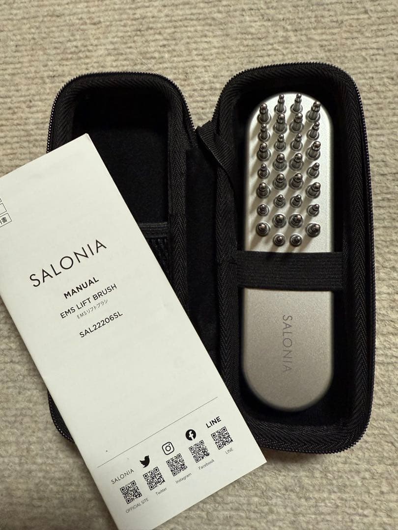【ほぼ未使用】SALONIA EMS LIFT BRUSH 専用ケース付き
