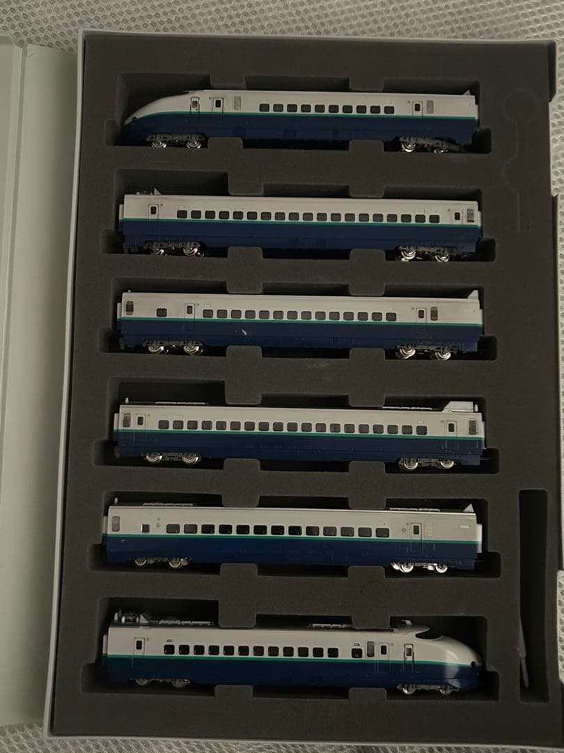 に*ん様 Tomix 200系リニューアル塗装スリーブ欠品