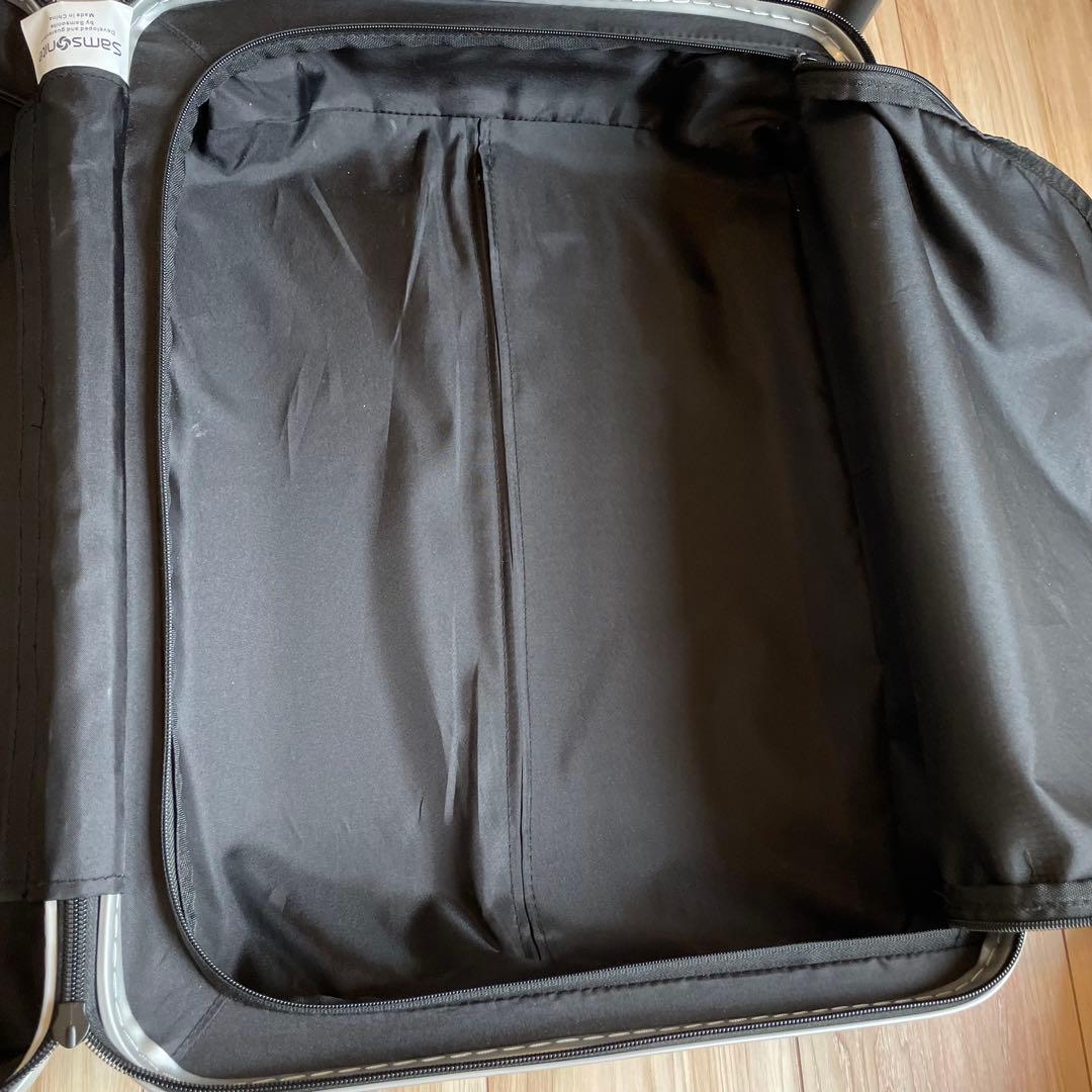 サムソナイト　Samsonite INOVA SPINER55 スーツケース　銀