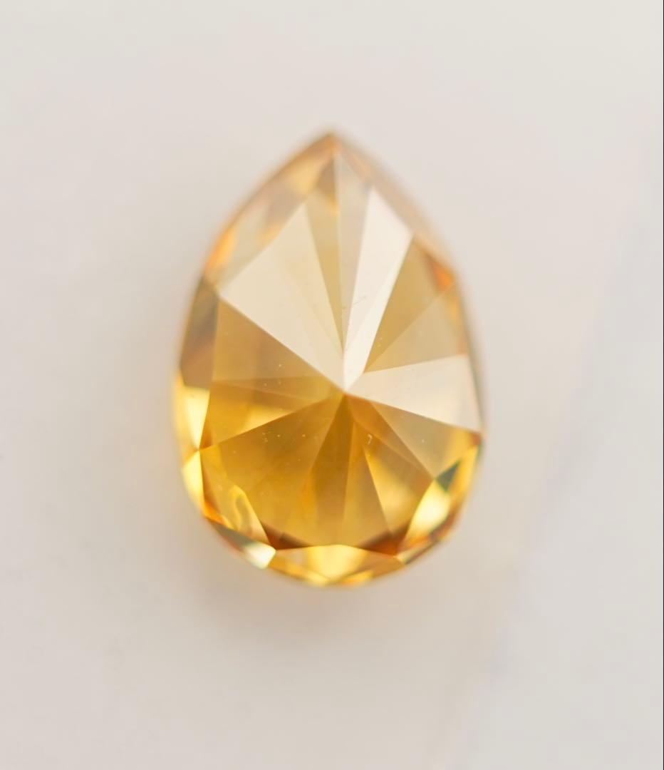 キンセール価格fancy brownish yellow orange