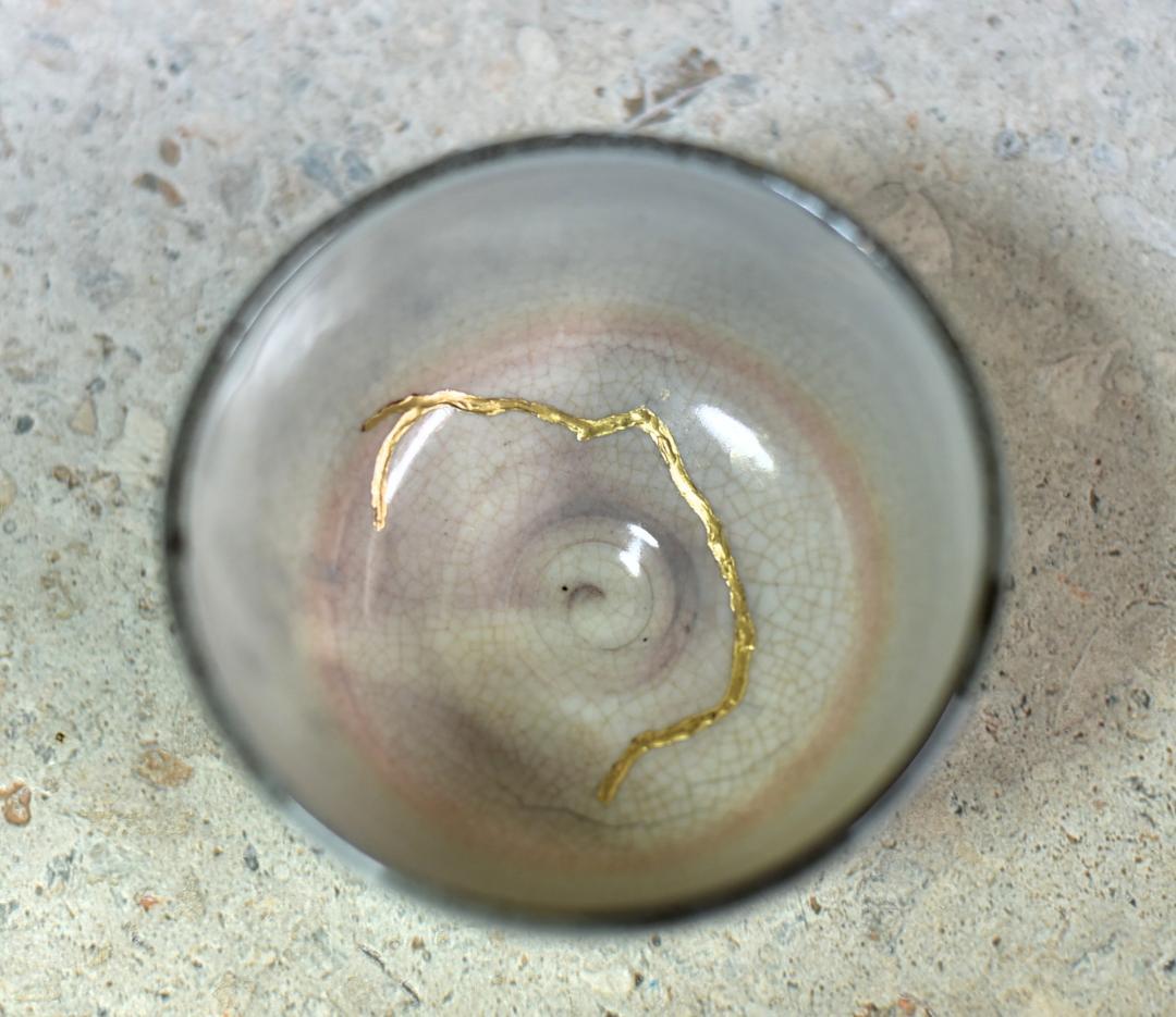 乾山写桜花文金継茶碗　金継　お茶道具／共箱