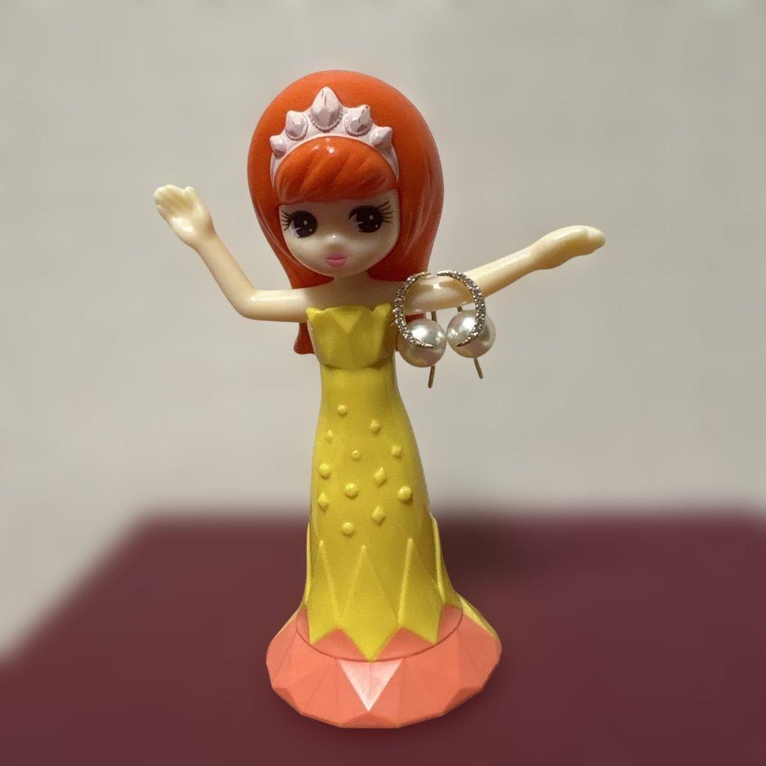 パールとクリスタルのフープイヤリング