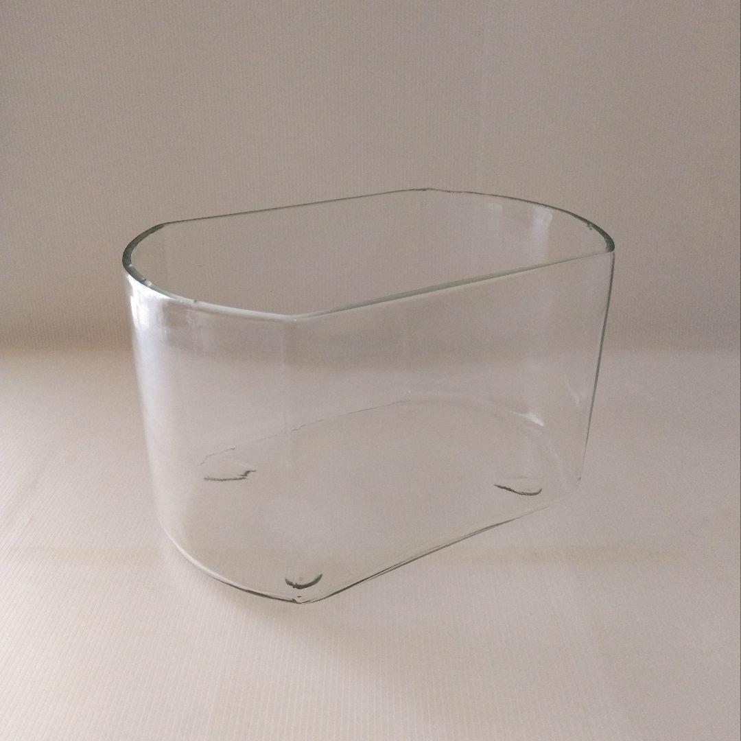 ゆらゆらガラス 楕円型 足付き 水槽