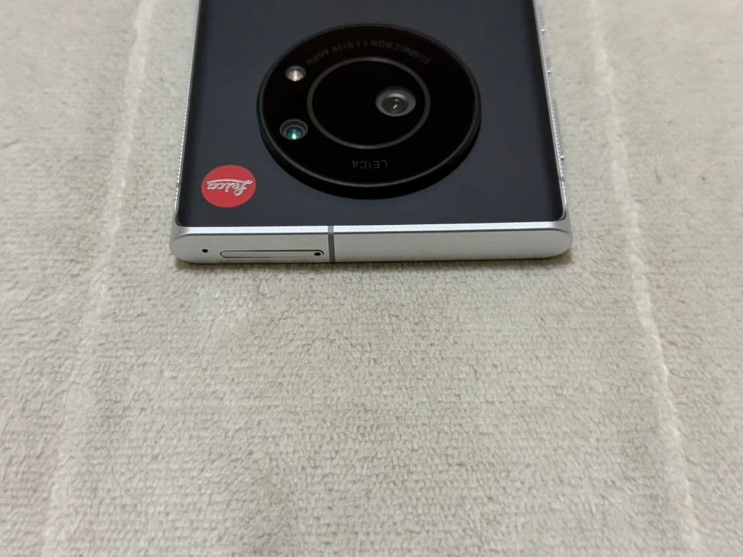 スマートフォン本体 SHARP Leitz Phone1 256GB