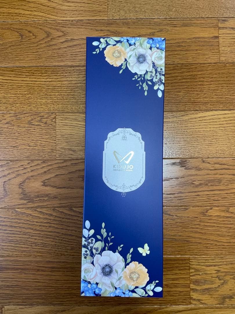 KINUJO W-worldwide model- キヌージョワールド